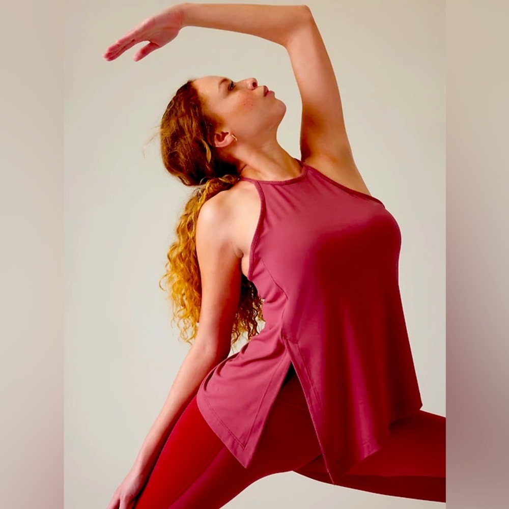 ATHLETA Explore Tank Top, Maroon Red Pink Size 1X Side Tie, Lightweight, UPF 50+